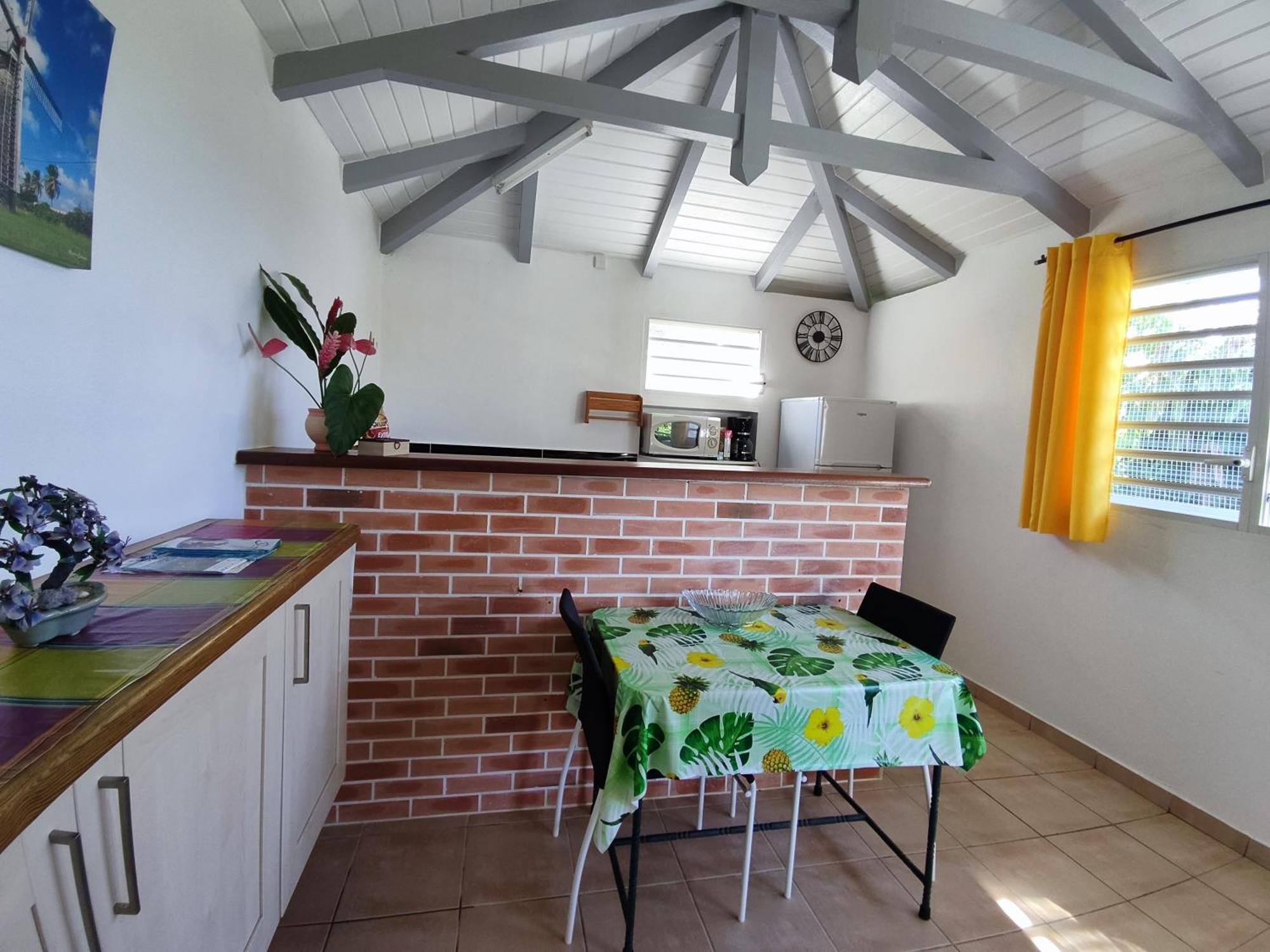 Bungalow With Sea View In デエエ 部屋 写真